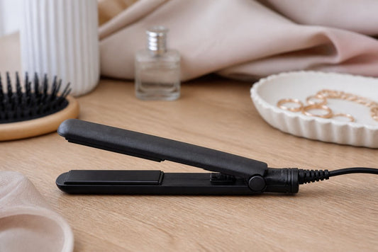Mini Hair Straightener Review for Fine Hair (2026)